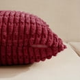 thumbnail image 3 of Funda de almohada decorativa de pana roja vino Fancy Homi, 30 x 60 cm, 3 of 6