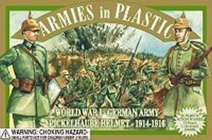ARMIES IN PLASTIC WWI Toy Soldiers German Infantry Stahlhelm Helmets FREE SHIP 