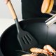 thumbnail image 4 of DEKAXID - Juego de 7 utensilios de cocina de silicona, antiadherentes, resistentes al calor y con mangos ergonómicos de madera: el regalo perfecto para los amantes de la cocina., 4 of 7
