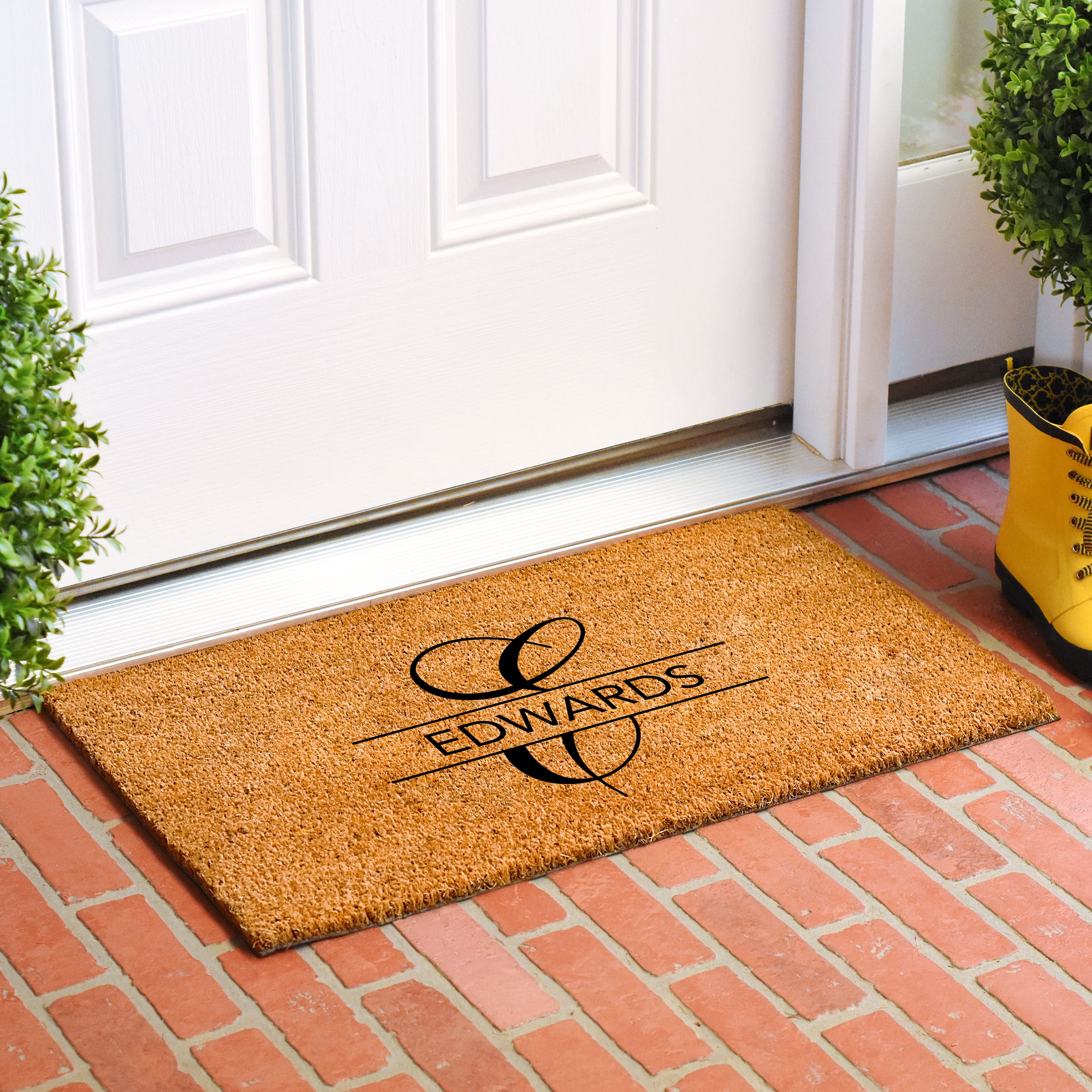 Calloway Mills 111122448 Edwards Personalized Doormat 24" x 48"