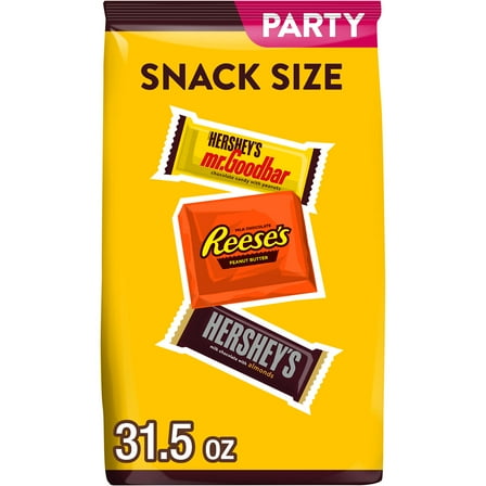 Hershey's And Reese's Assorted Chocolate Flavored Snack Size Candy, Party Pack 31.5 oz