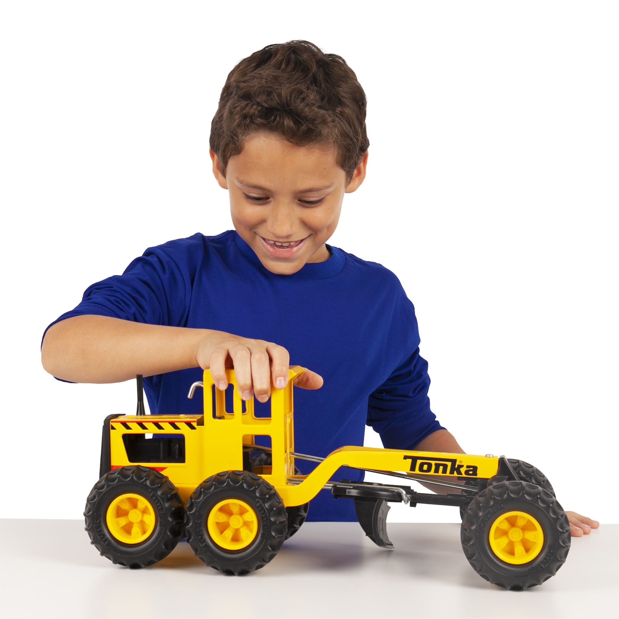Tonka Steel Classics Road Grader, 17" Long, Moveable Blade & Lever Axle Steering, Toy Vehicle, Toy Truck, Realistic & Creative Construction Play, Great Gift, Kids Ages 3+ - image 4 of 6