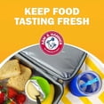 thumbnail image 2 of Arm & Hammer Fridge-N-Freezer, Désodorisant au Bicarbonate de Soude, 500 g, Conception à Évent Flottant, Éliminateur d'Odeurs pour Réfrigérateur et Congélateur, 2 of 5