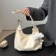 thumbnail image 2 of Bolso de mano de cuero suave estilo coreano de gran capacidad con cadena para debajo del brazo, bolso de mujer, nueva tendencia de invierno 2025, bolso bandolera, 2 of 5