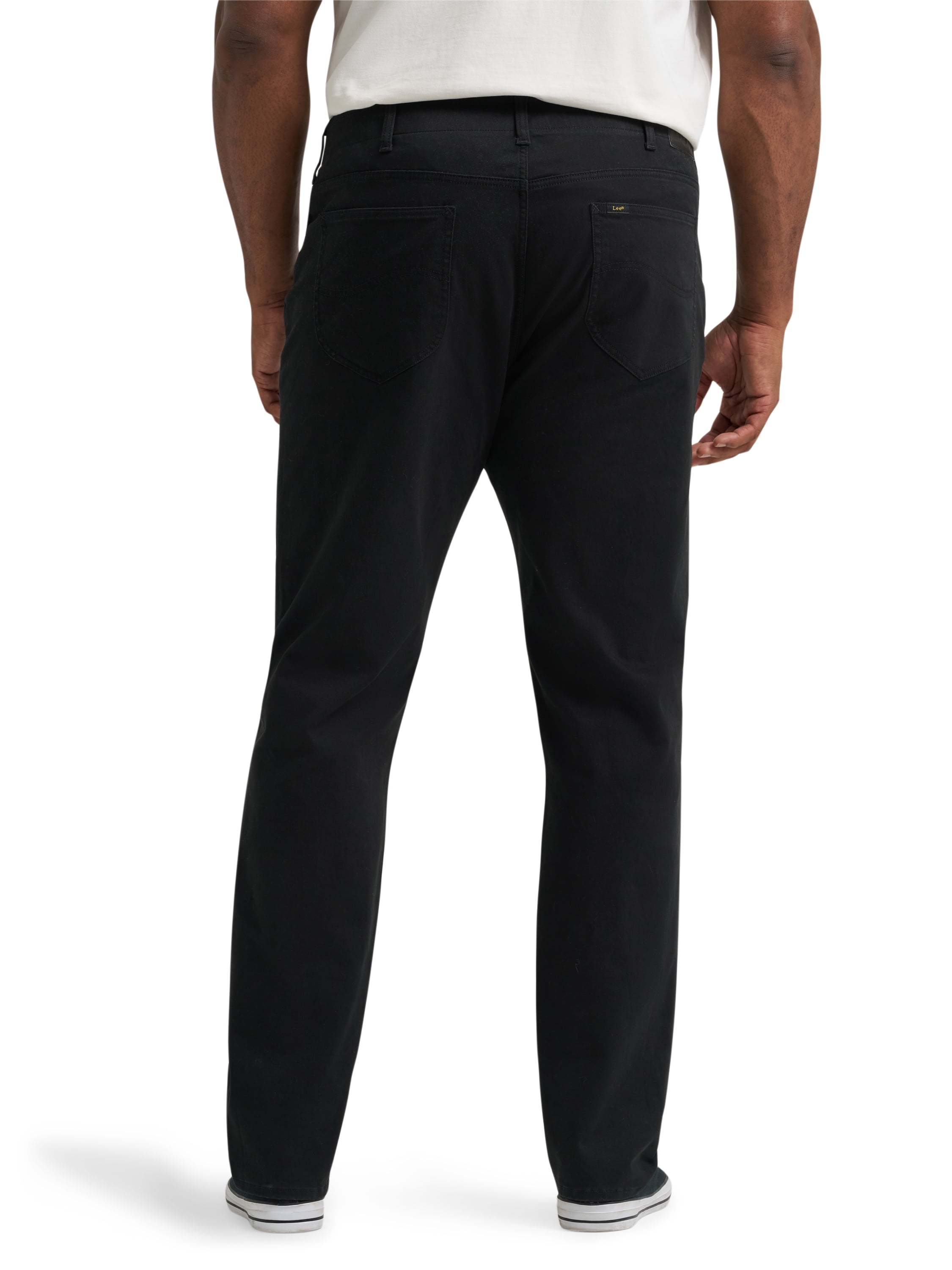 Lee Men’s and Big Men’s Extreme Motion Straight Fit Tapered Leg Jeans
