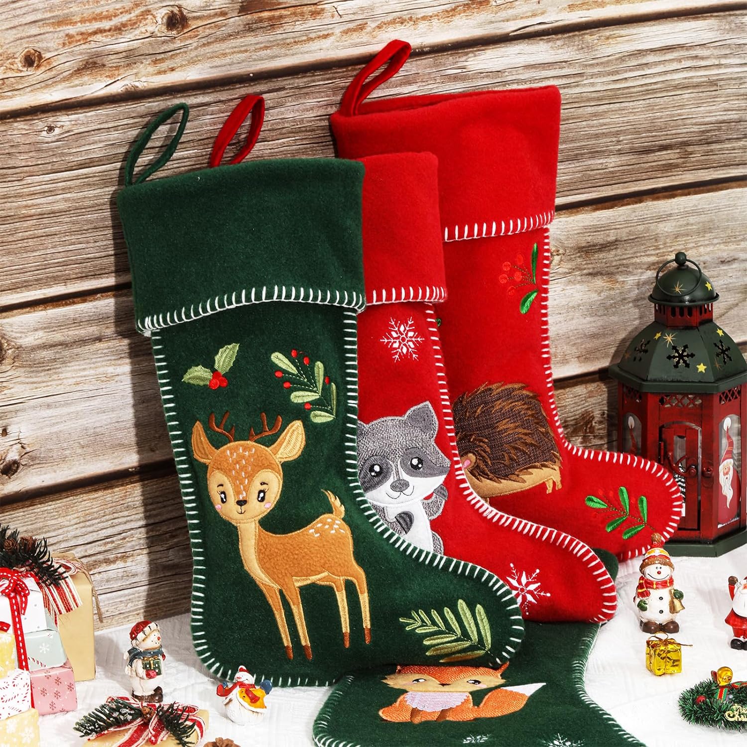4pcs Woodland Animal Christmas Stockings, 18 Inches Woodland Animal Fox Hedgehog Elk Raccoon Christmas Stocking Felt Xmas Holiday Stocking for Fireplace Christmas Holiday Party Decor Gift