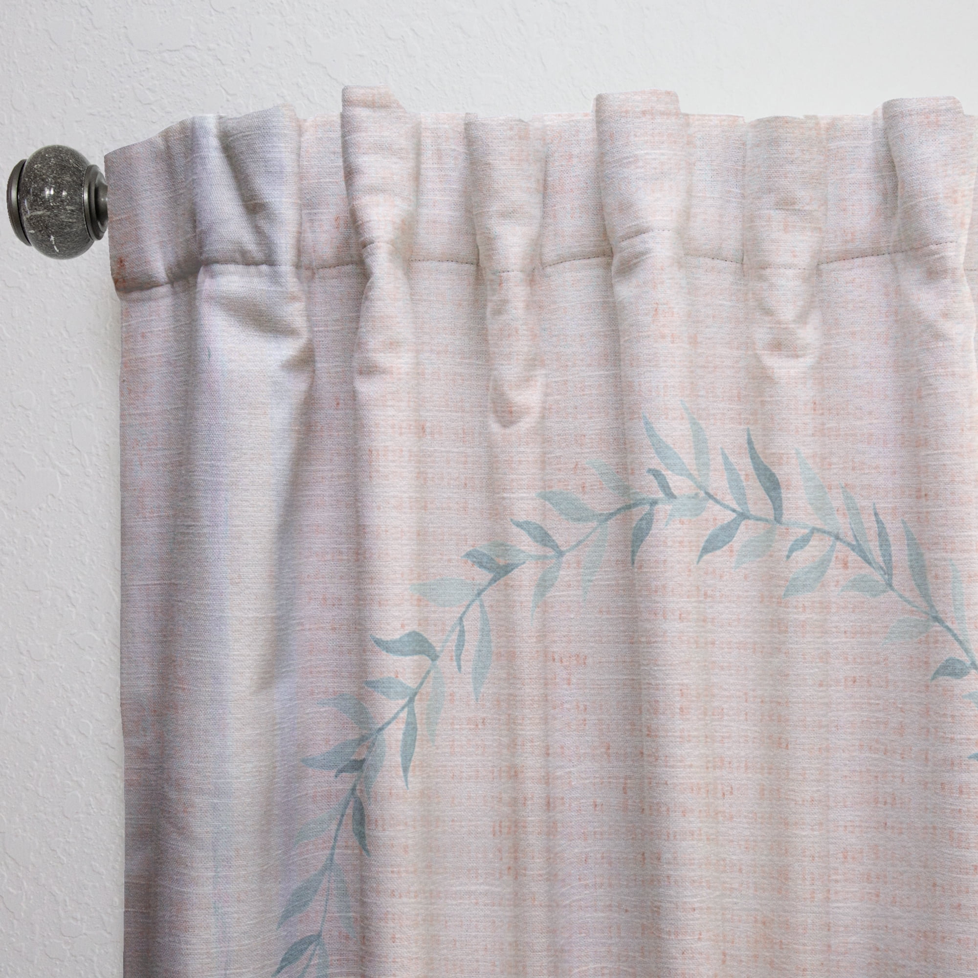 Designart 'Farmhouse Quote On Florals XX' Farmhouse Curtain Panel
