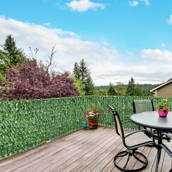 Outsunny 118" x 39" Artificial Ivy Privacy Fence, Wall Screen Faux Greenery, Leaves Decoration for Outdoor Garden, Backyard, Balcony, Patio, Green