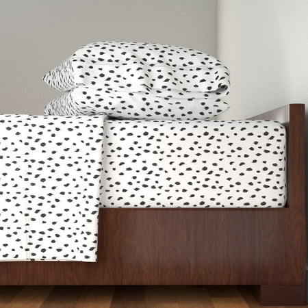Animal Print Dalmatian Cheetah Leopard 100% Cotton Sateen Sheet Set by Roostery