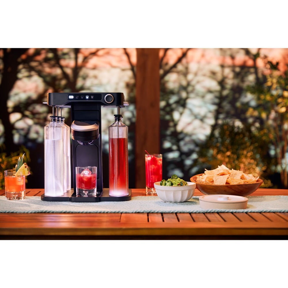 bev by BLACK+DECKER Cordless Cocktail Maker Machine and Drink Maker for  Bartesian capsules (BCHB101)
