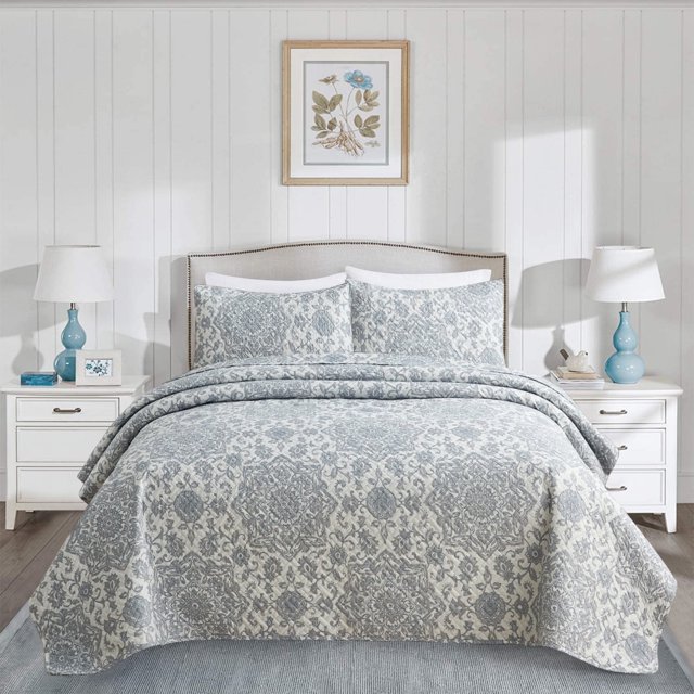 JML 3-Piece Quilt Set with 2 Shams, Soft Microfiber Bedspread Coverlet Set, King, Grey & White