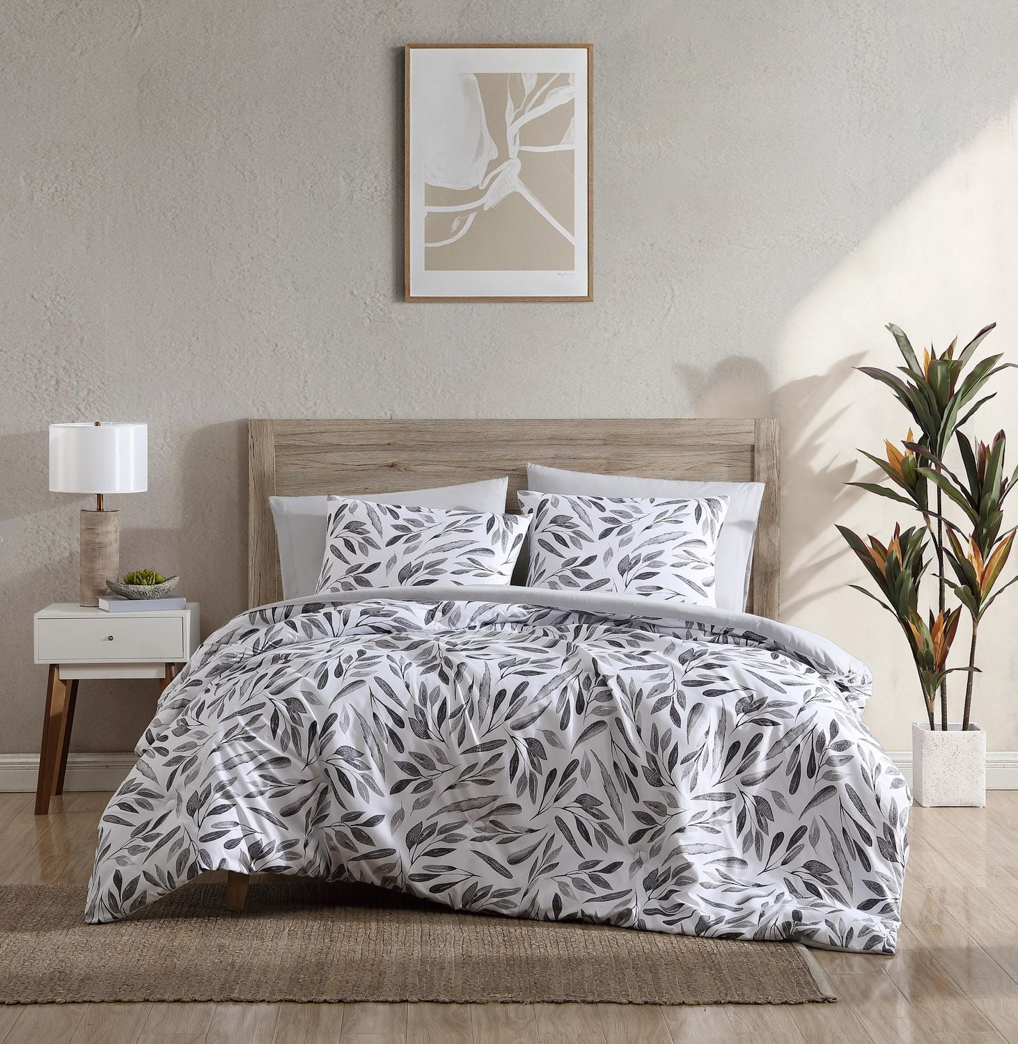 Ellen Tracy Company Watercolor Leaves  5 Piece Comforter Set