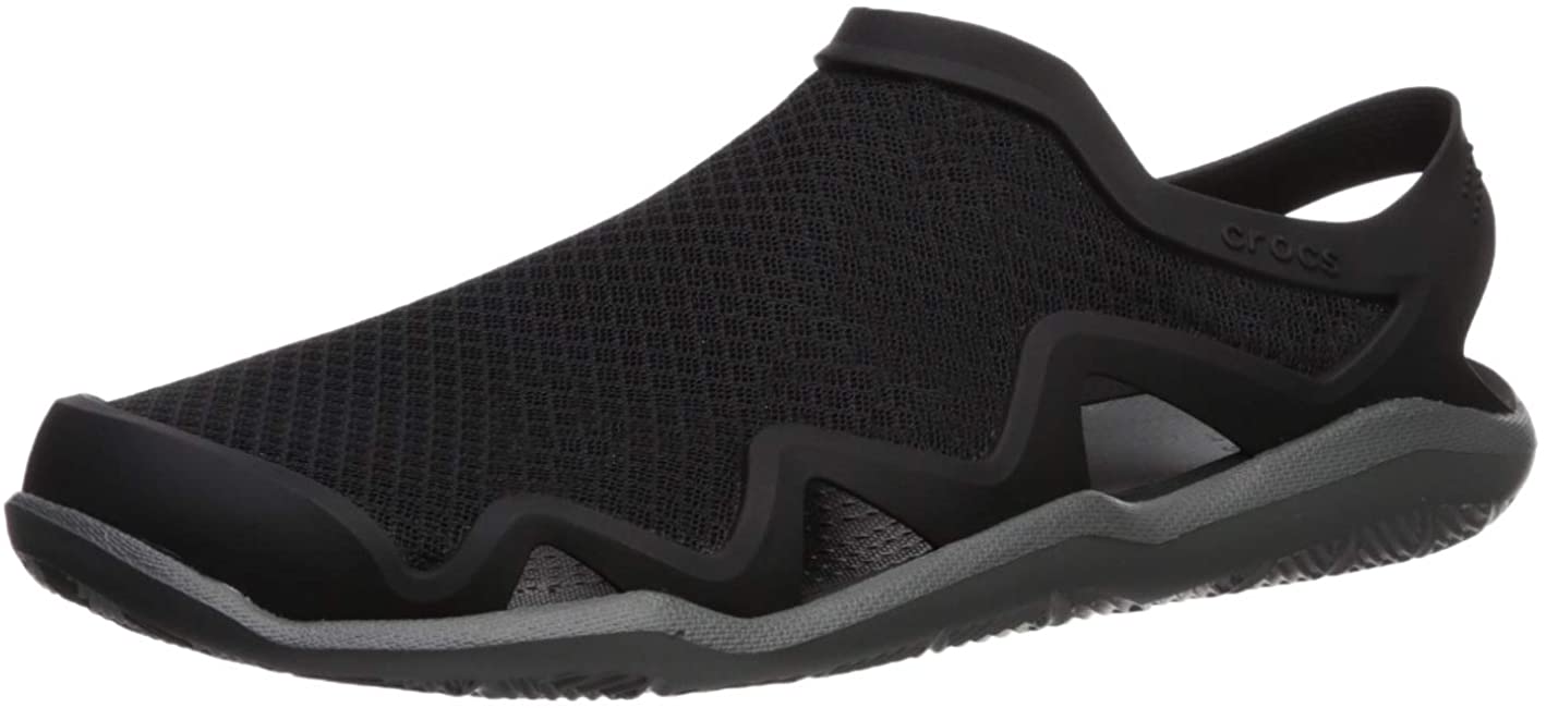 crocs men's water shoes