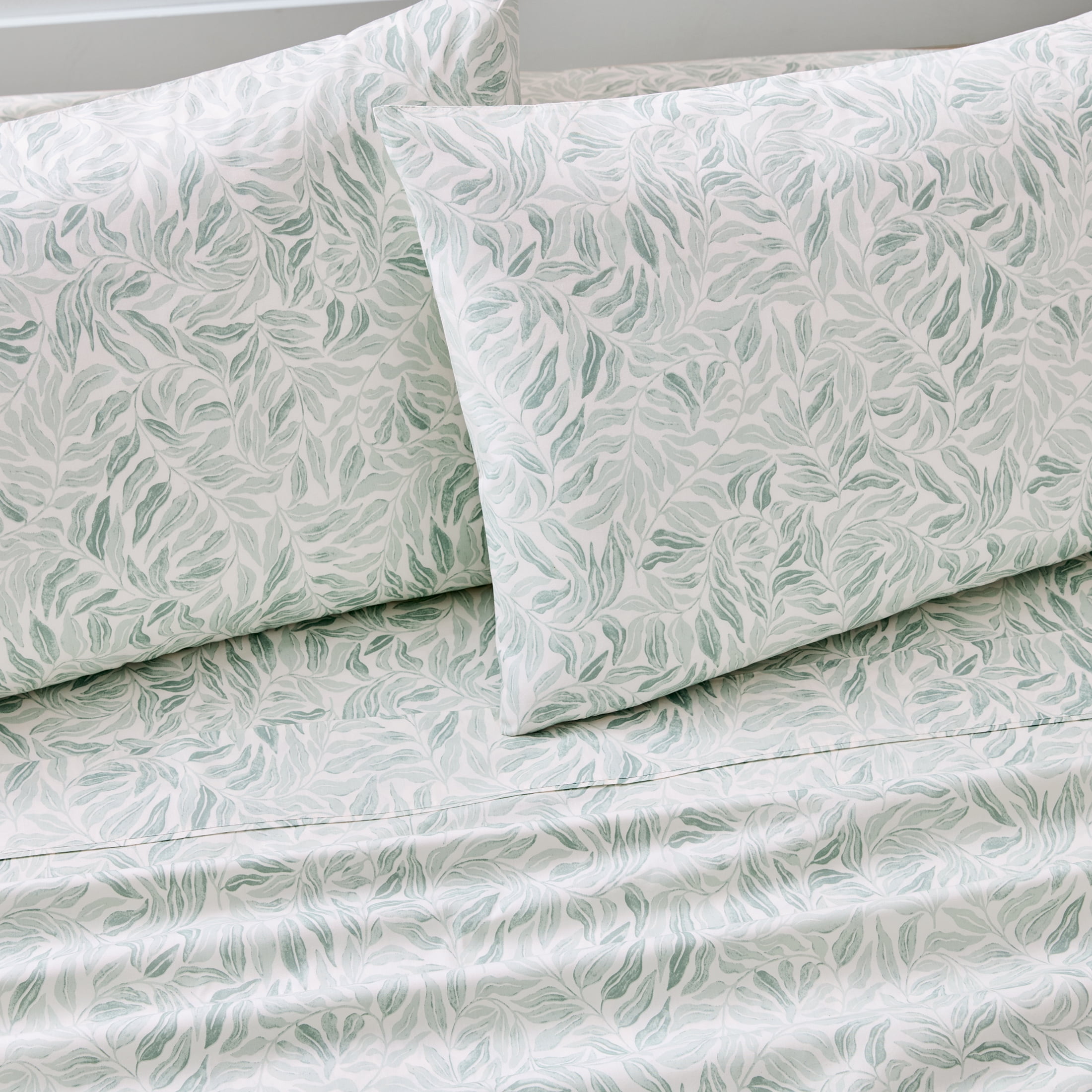Better Homes & Gardens 300 Thread Count Cotton Percale 3-Piece Vierra Vine Green Bed Sheet Set, Twin