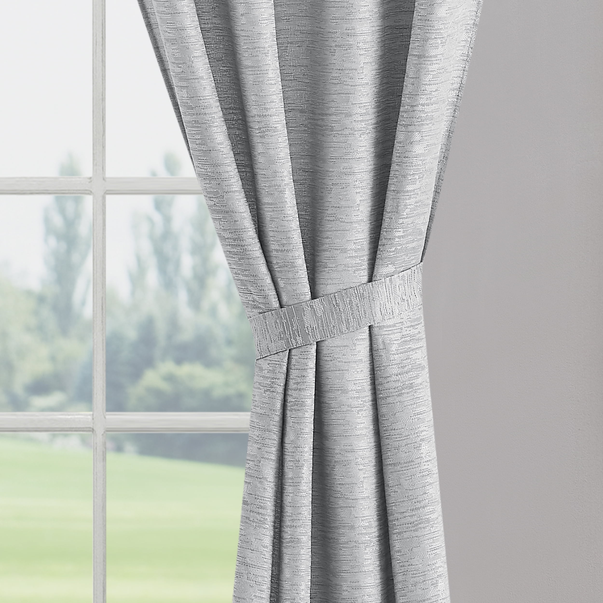 Creative Home Ideas Contemporary, Modern 2 Piece Jacquard Light Filtering Curtain Set