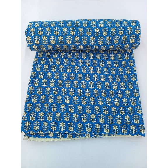 Blue kantha quilt Handmade Kantha Quilt blue full size kantha quilt organic queen quilt blue Floral pattern extra large Quilt Bluebedspread