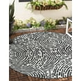 thumbnail image 3 of Unique Loom Outdoor Modern Collection Area Rug - Maze (6' 1" Round Black and White), 3 of 11