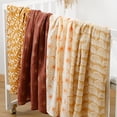 thumbnail image 3 of Juego de 4 pañales de muselina CoolaPeach de Blanket, 120 x 110 cm, color amarillo, 3 of 6