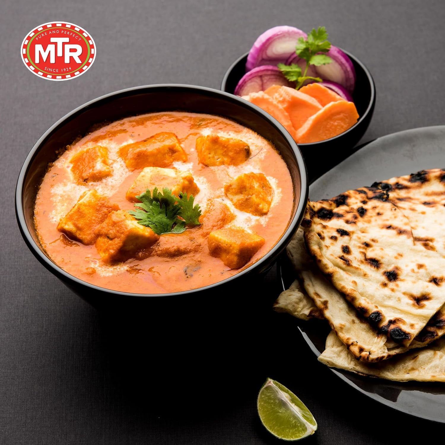 MTR Paneer Butter Masala - Creamy Cottage Cheese Curry - Tasty Indian Meal with No Added Preservatives - A Quick Meal Suitable for Vegetarians, Ready in Minutes! (300g, Pack of 6)