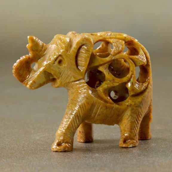 Statue - Soapstone elephant with baby 2"