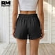 thumbnail image 4 of Short Casual de Mujer Con Cordón Ajustable y Bolsillos negro Grande, 4 of 5