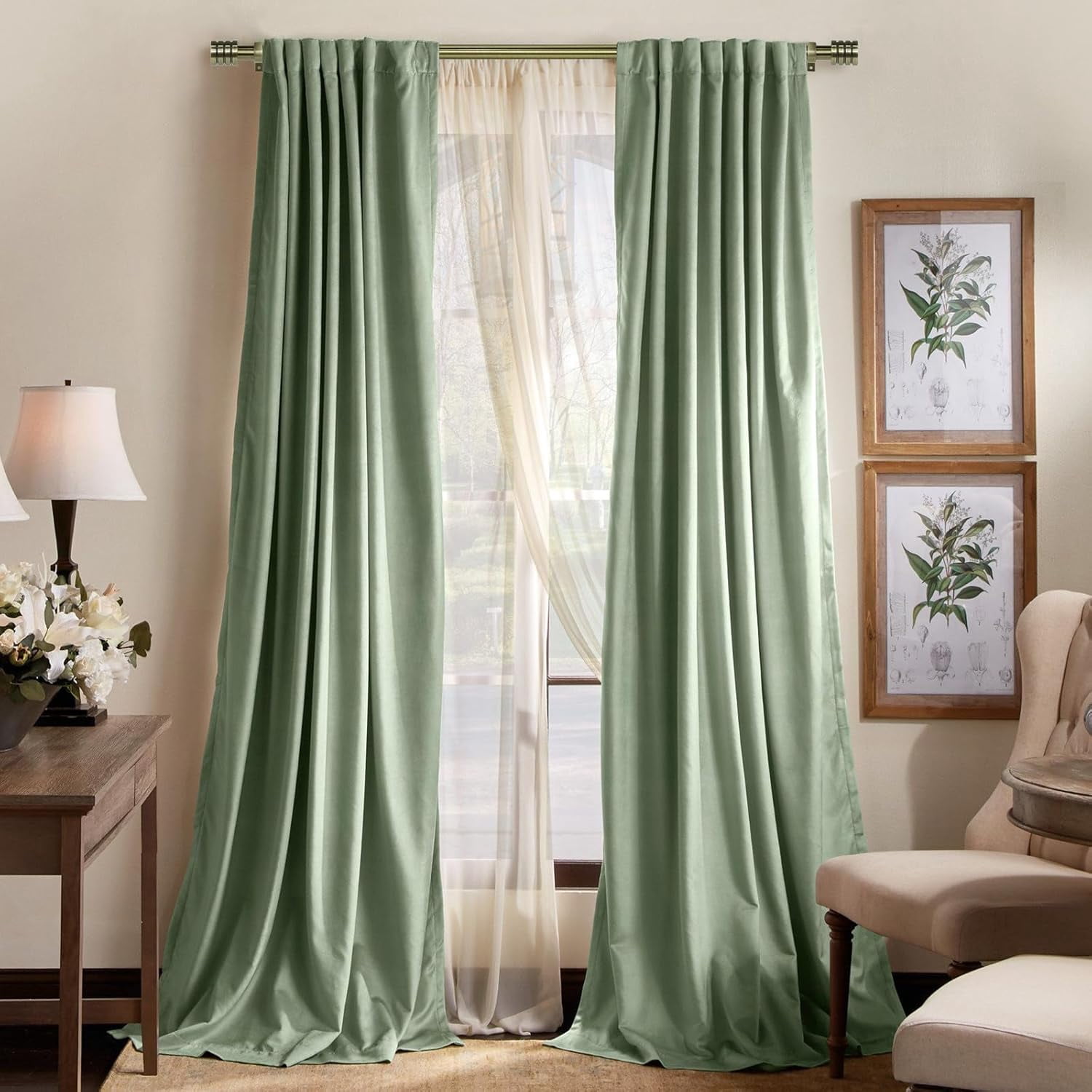Urbanest Adjustable Single Curtain Rod Set Aspire Finials – 5/8-Inch Diameter, With Antique Brass Rod, 48–84 Inches