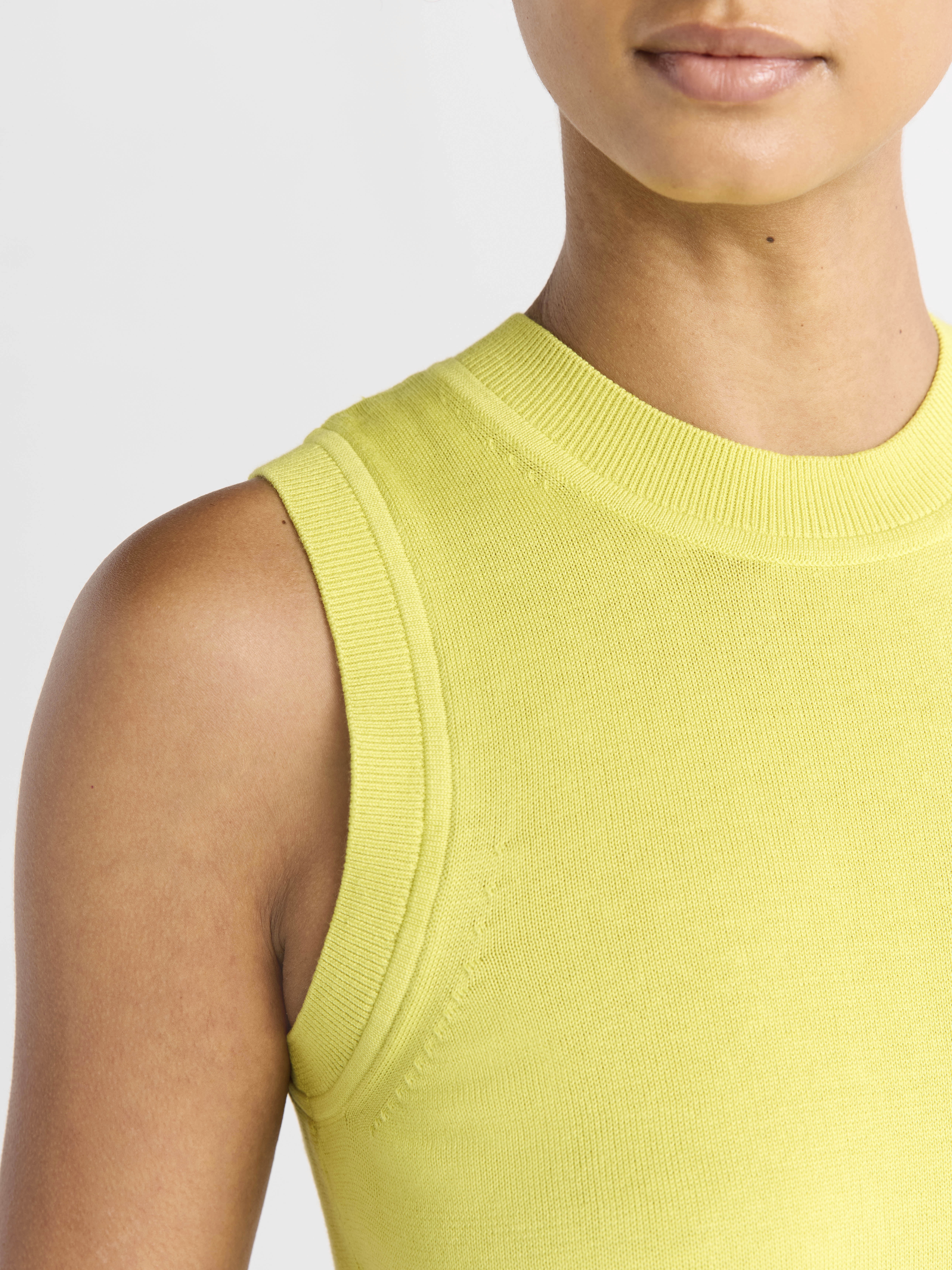 Free Assembly Women's Sleeveless Sweater Shell, Lightweight, Sizes XS-2XL