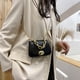 thumbnail image 1 of Bolso cruzado cuadrado con solapa para mujer bandolera pequeña de cuero Likrtyny PU con cadena gruesa estilo Retro a la moda novedad, 1 of 8