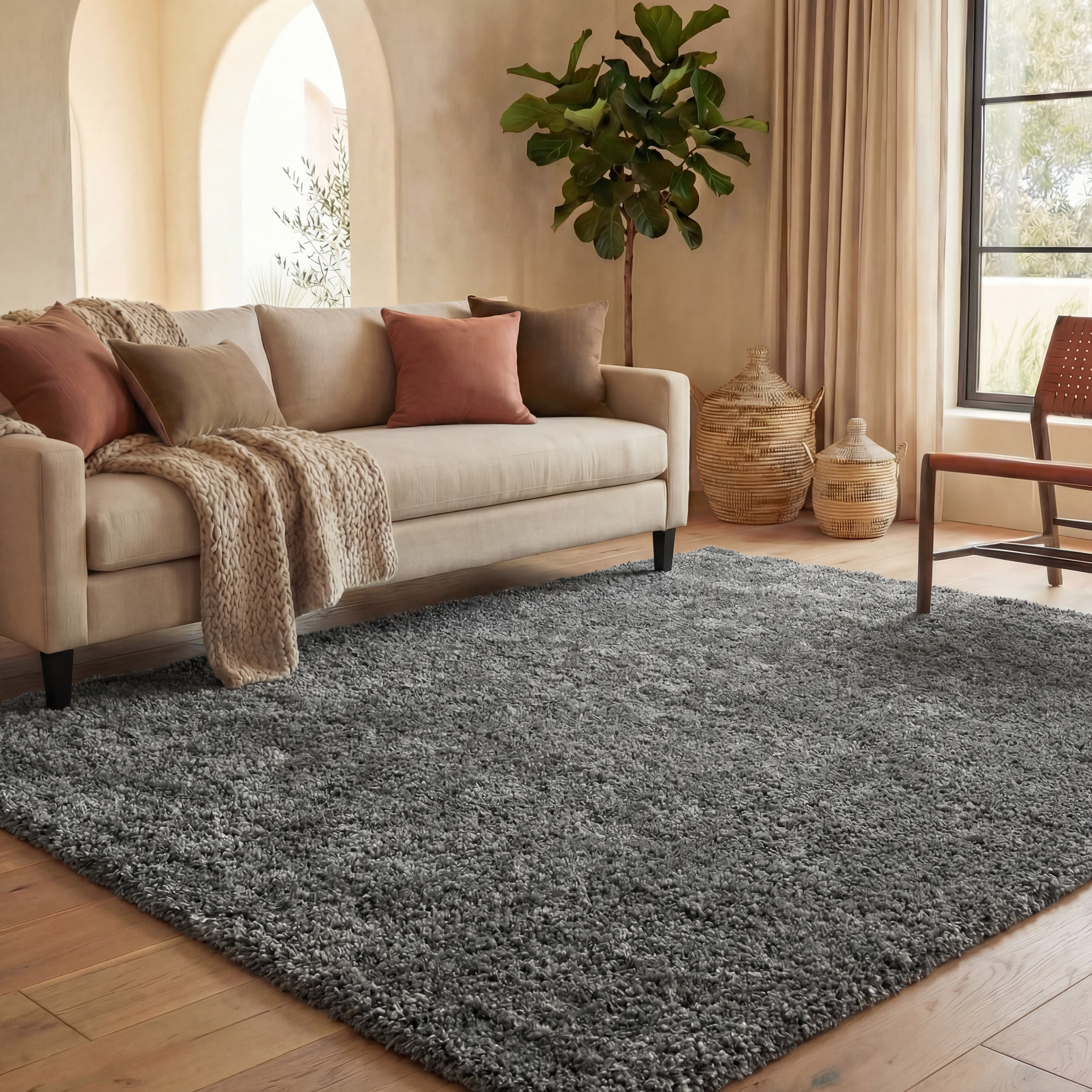 Safavieh August Carlene Solid Plush Shag Area Rug, Gray, 6' x 8'