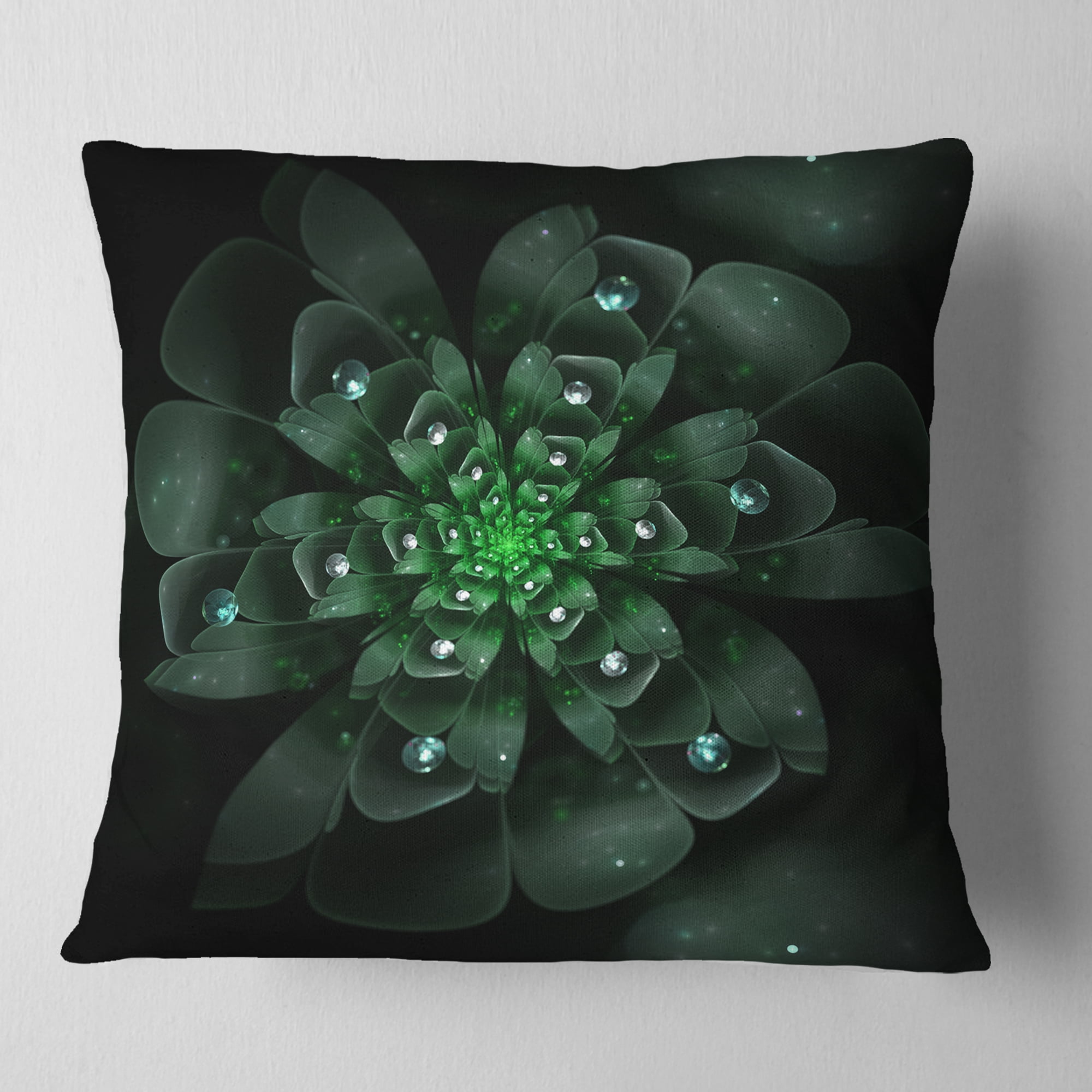 Designart 18" x 18" Green Polyester Throw Pillow