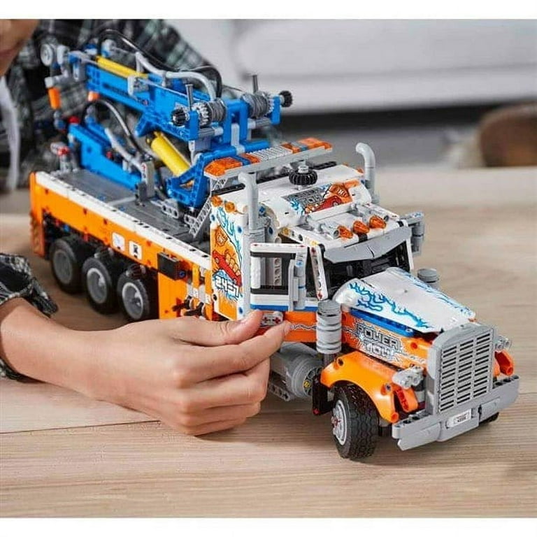 LEGO Technic Le Camion de Remorquage Lourd - 42128