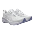 thumbnail image 3 of TENIS ASICS MUJER NOVABLAST 5 BLANCO RUNNING blanco 245, 3 of 6