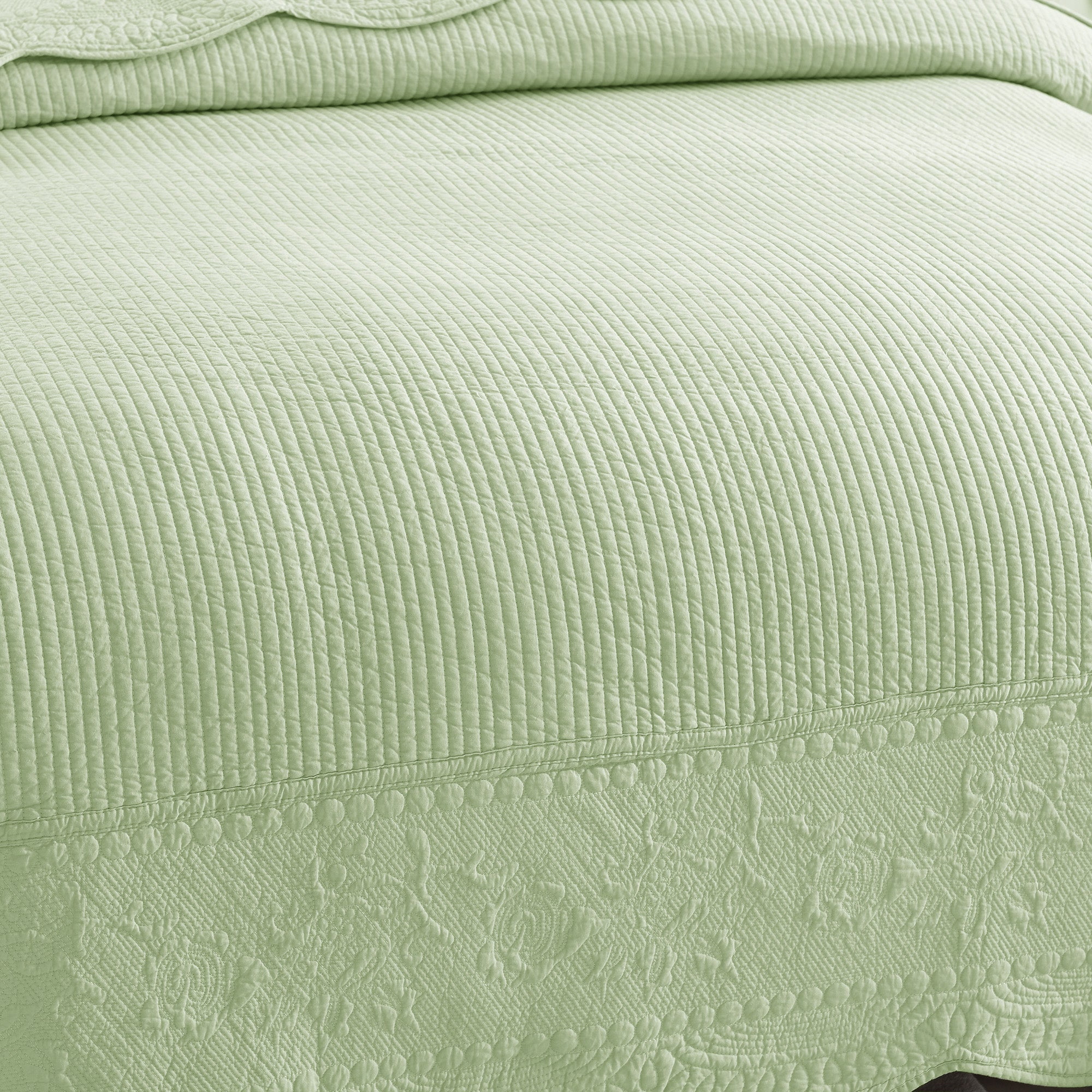 MarCielo 3-Piece Elegantly Embroidered 100% Cotton Oversized Quilt Bedspread Set TG