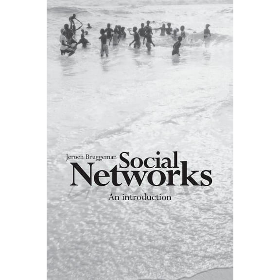 Social Networks: An Introduction, (Paperback)