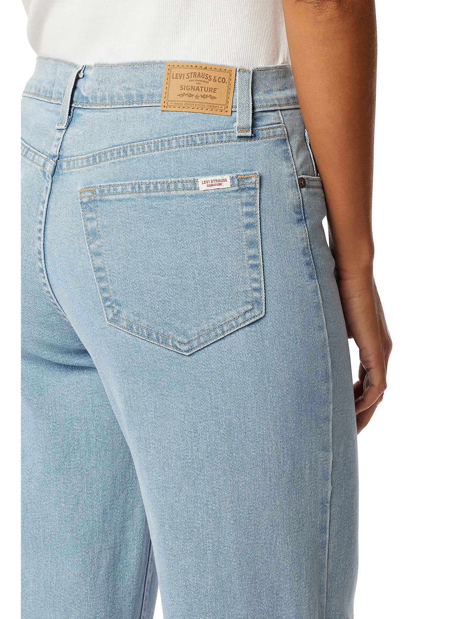 Levi Strauss Signature Women's and Women's Plus Heritage High-Rise Wide Leg Jean, Sizes 0-16