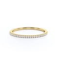 thumbnail image 2 of JeenMata Alianza de Boda Clásica de Corte Redondo de 0,25 Quilates con Detalles Pavé Chapada en Oro Amarillo de 18 K sobre Plata, 2 of 4