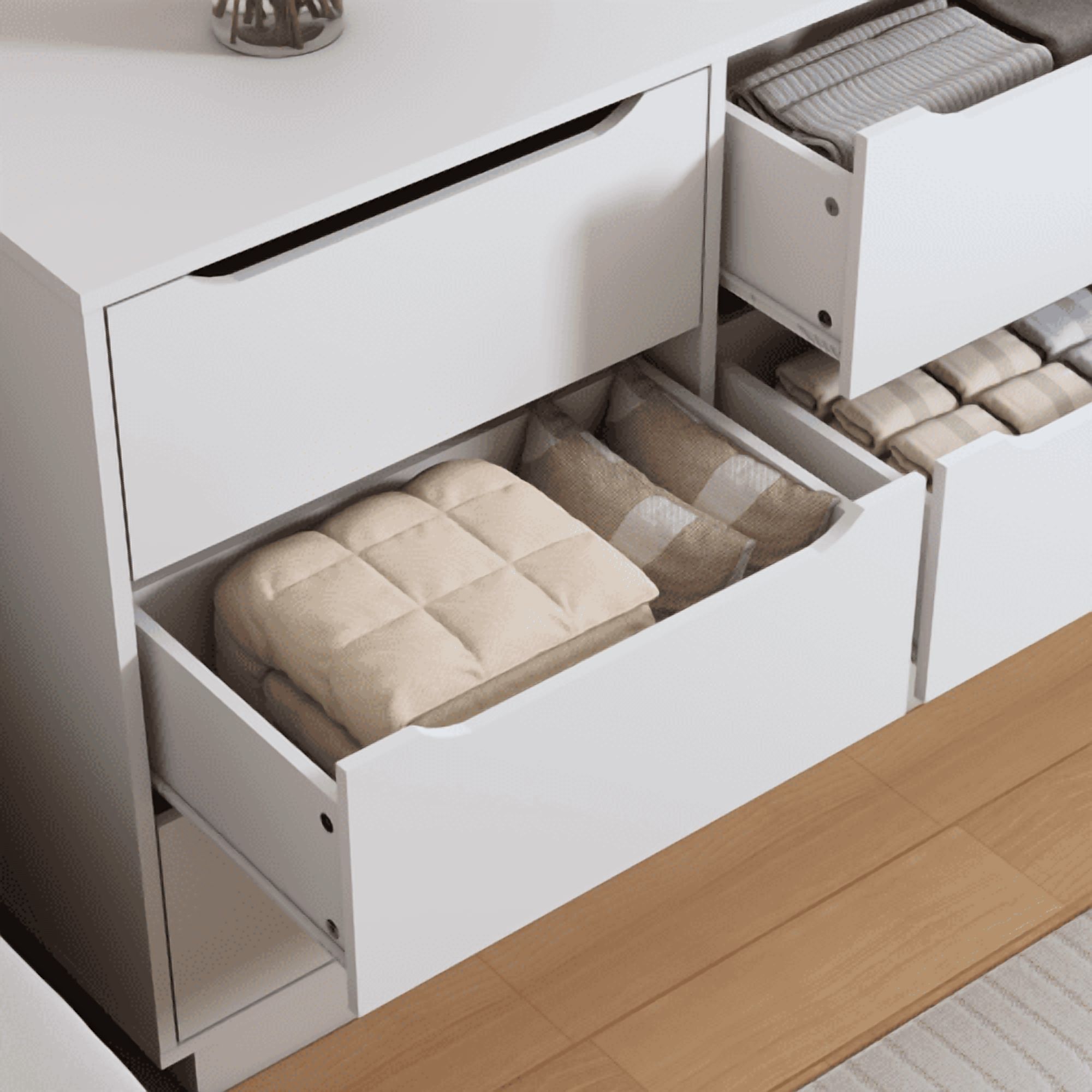 9 Drawer Dresser for Bedroom with Deep Drawers, Large Wood Chest of Drawers, Modern Long Floor Storage Dresser for Closet Living Room Hallway, Sturdy Organizer Tower, White