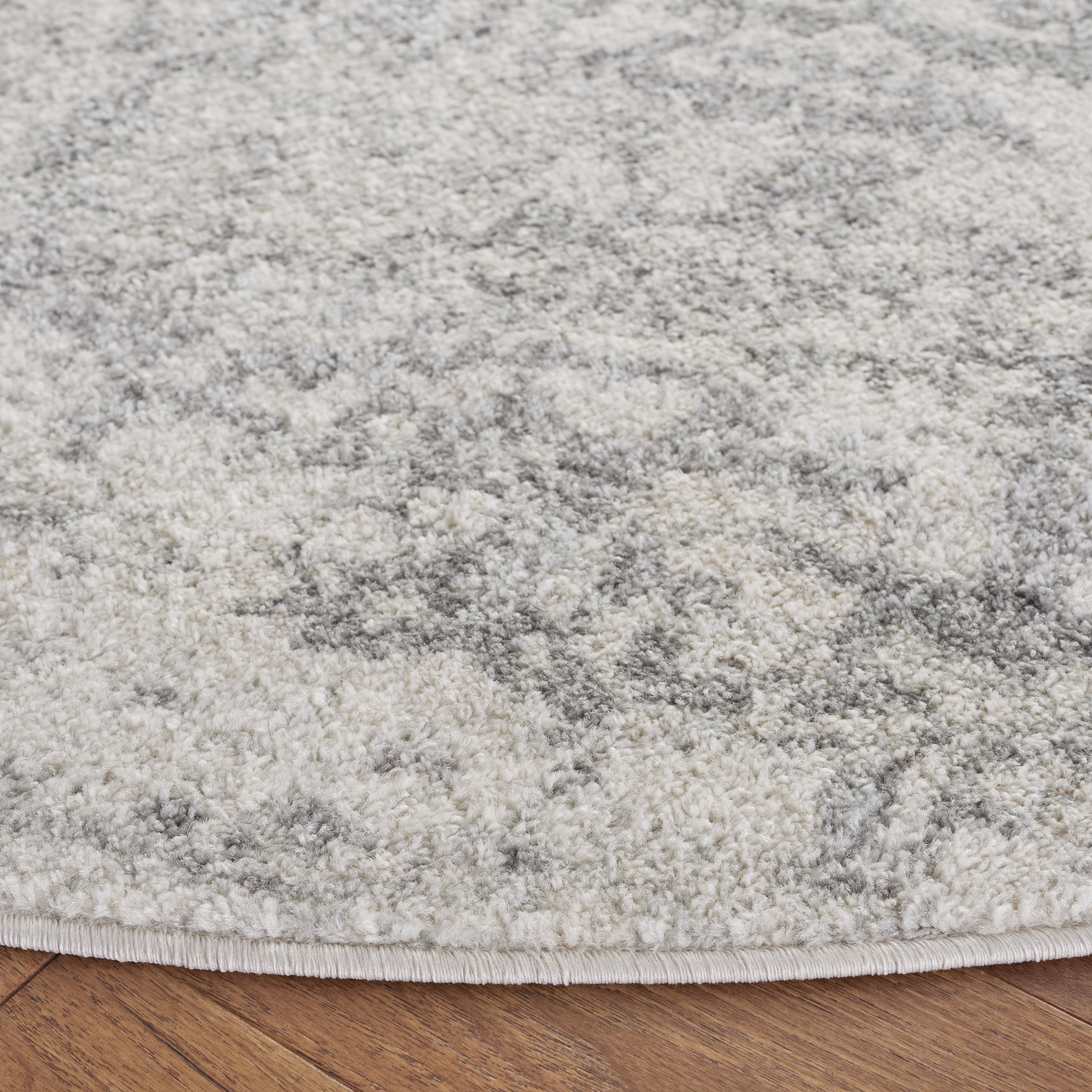 Safavieh Madison Rug Collection Medallion, Snowflake Power Loomed Off-White Oriental Area Rugs, 8' x 8' Round, Stain Resistant