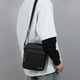 thumbnail image 4 of Bolso de Pecho de Tela, Bolso Cruzado, Bolso de Pecho Deportivo, Bolso de Pecho Portátil con Múltiples Bolsillos de Almacenamiento, 4 of 6