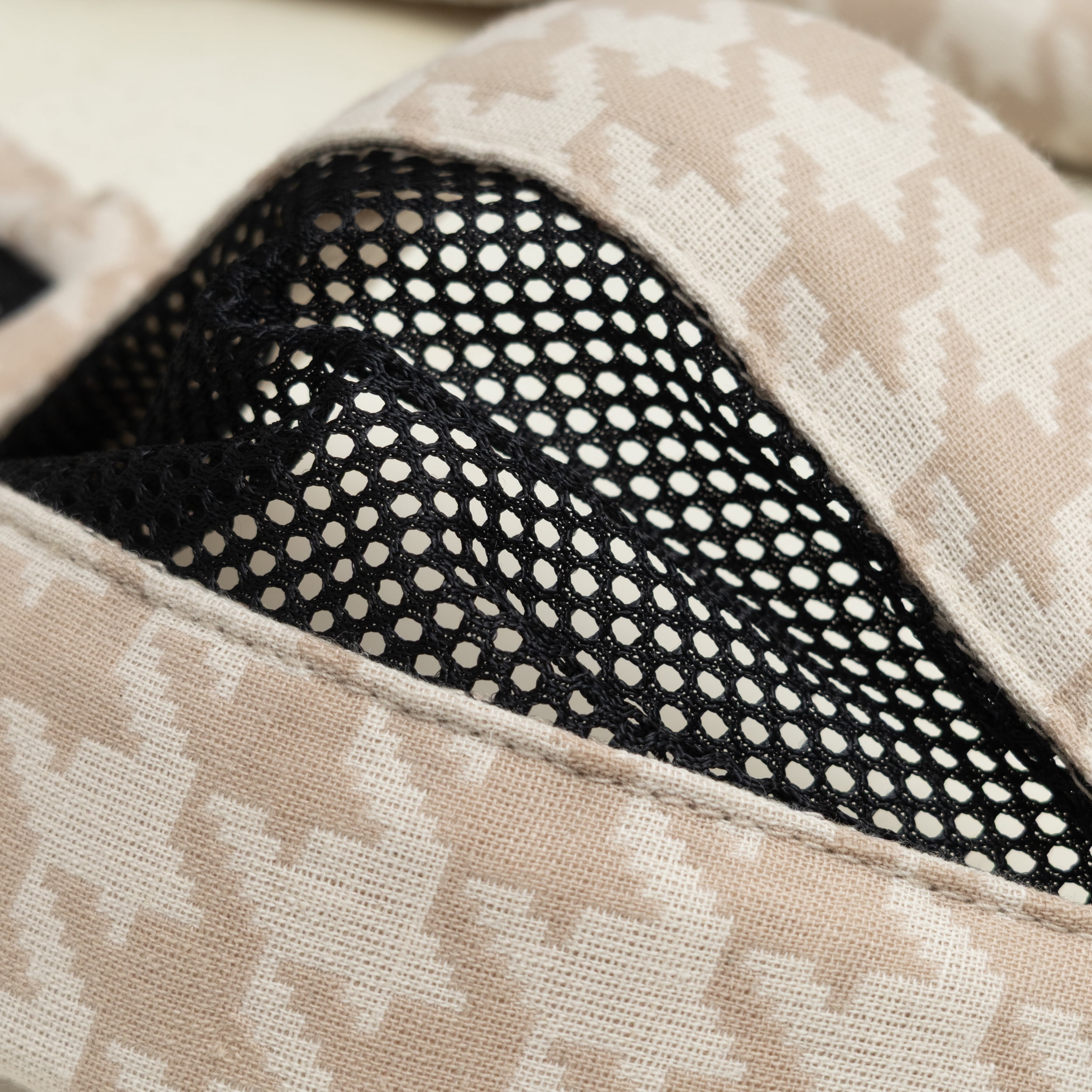 Lujifo Ergonomic Baby Sling, Khaki Houndstooth Toddler Side Carrier