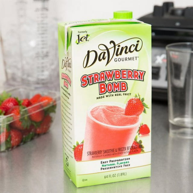 DaVinci Gourmet 64 oz. Strawberry Bomb Real Fruit Smoothie Mix