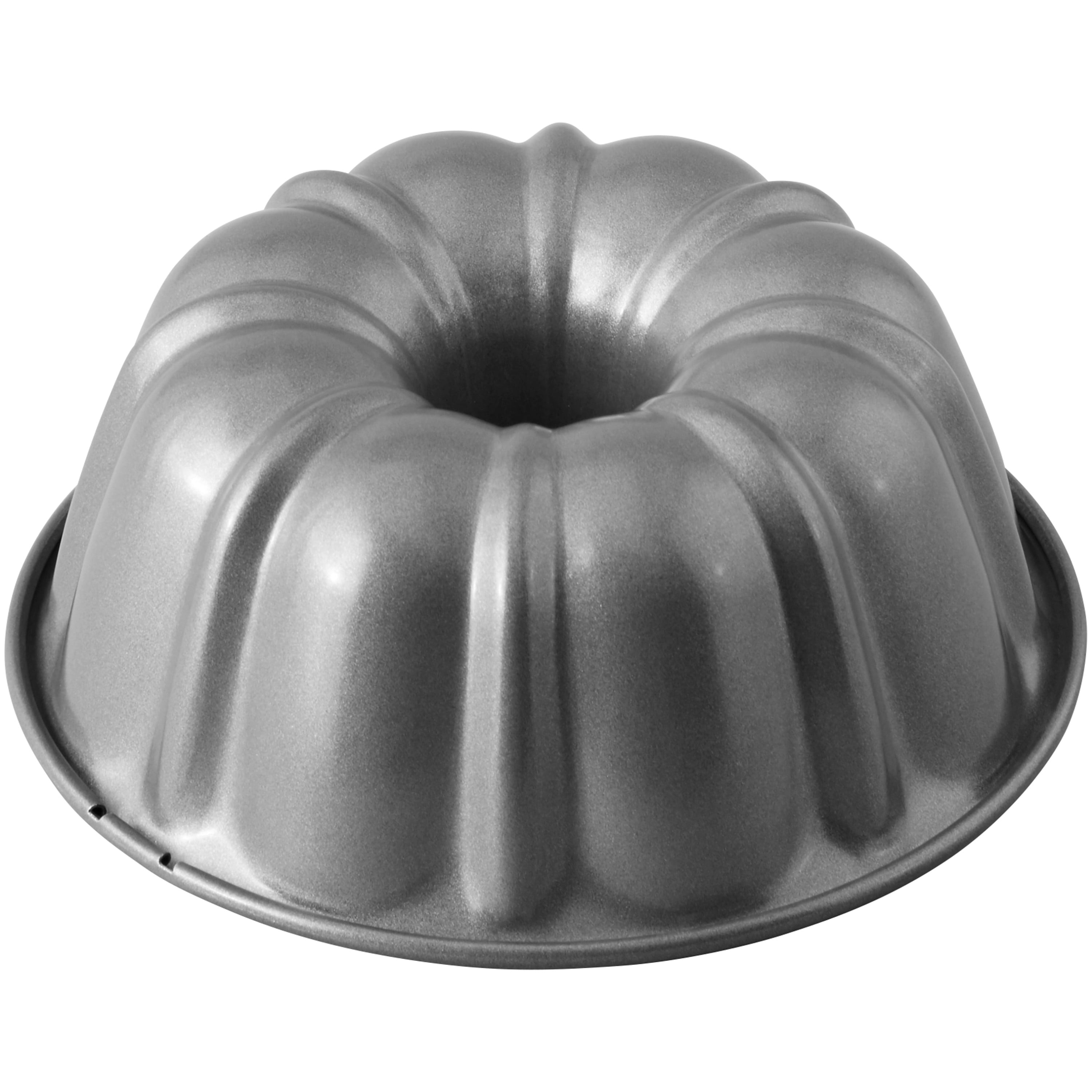 Wilton Bake It Better Steel Non-Stick Flower Fluted Tube Cake Pan