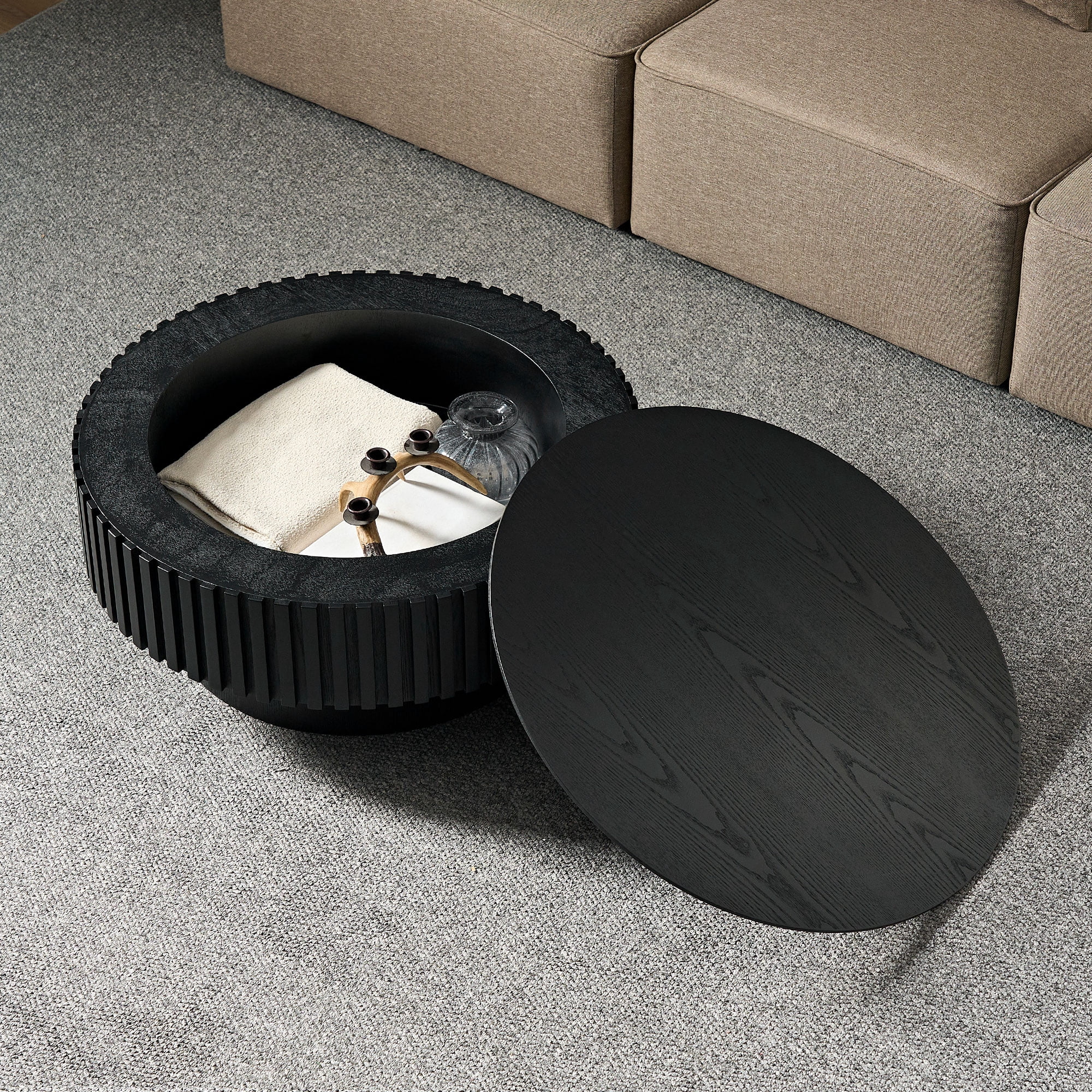 FFH 31.5" Round Coffee Table with Storage, Small Wood Coffee Table with Sturdy Pedestal for Living Room, Apartment, Black
