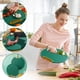 thumbnail image 4 of Tabla de cortar giratoria de plástico | Tabla de cortar giratoria de 360° para verduras, frutas, carne | Almohadillas antideslizantes y bordes elevados | Diseño multipropósito que ahorra espacio |, 4 of 9