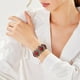 thumbnail image 5 of Pulsera elástica retro geométrica incrustada en turquesa para mujer • Joyería de estilo bohemio • Cadena en tono dorado • Ajuste ajustable • Regalo para ella, 5 of 7