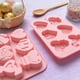 thumbnail image 5 of Molde de silicona para pastel en forma de corazón | Molde para postres de San Valentín y Pascua | Diseño 3D para fácil desmoldado y limpieza | Apto para uso alimentario, apto para horno y microondas, 5 of 6