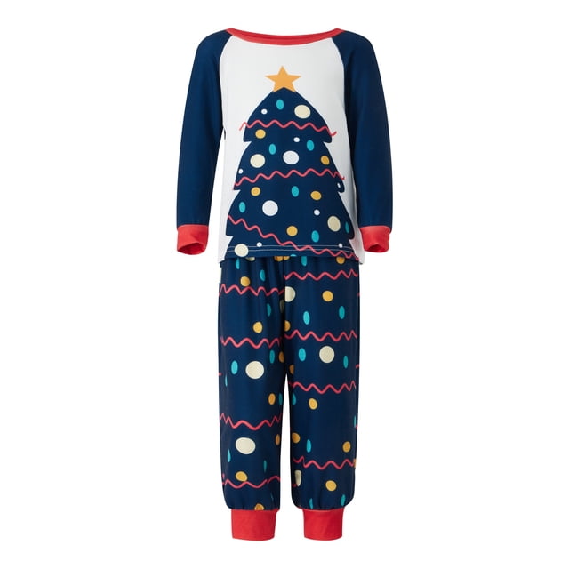 Pijama navideño familiar con estampado de árbol, cuello redondo clásico a juego, estilo casual, ropa de vacaciones.