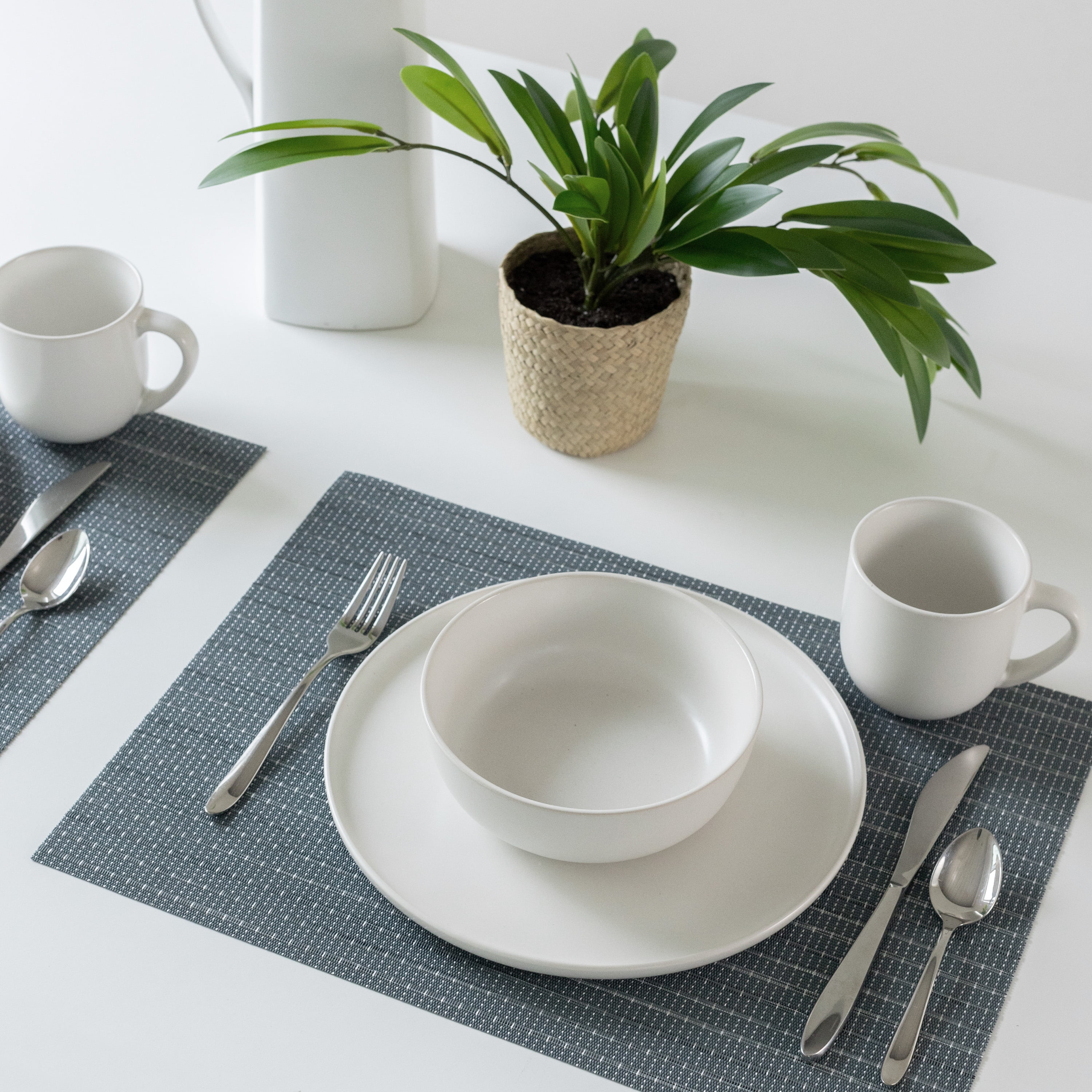 (2 pack) Mainstays Ciclo Woven Vinyl Table Placemat Storm 13" x 18"