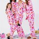 thumbnail image 2 of Conjunto de pijama navideño a juego para toda la familia, nuevo conjunto de 2025, con estampado de corazones, manga larga, pantalones con cintura elástica para otoño e invierno, 2 of 3
