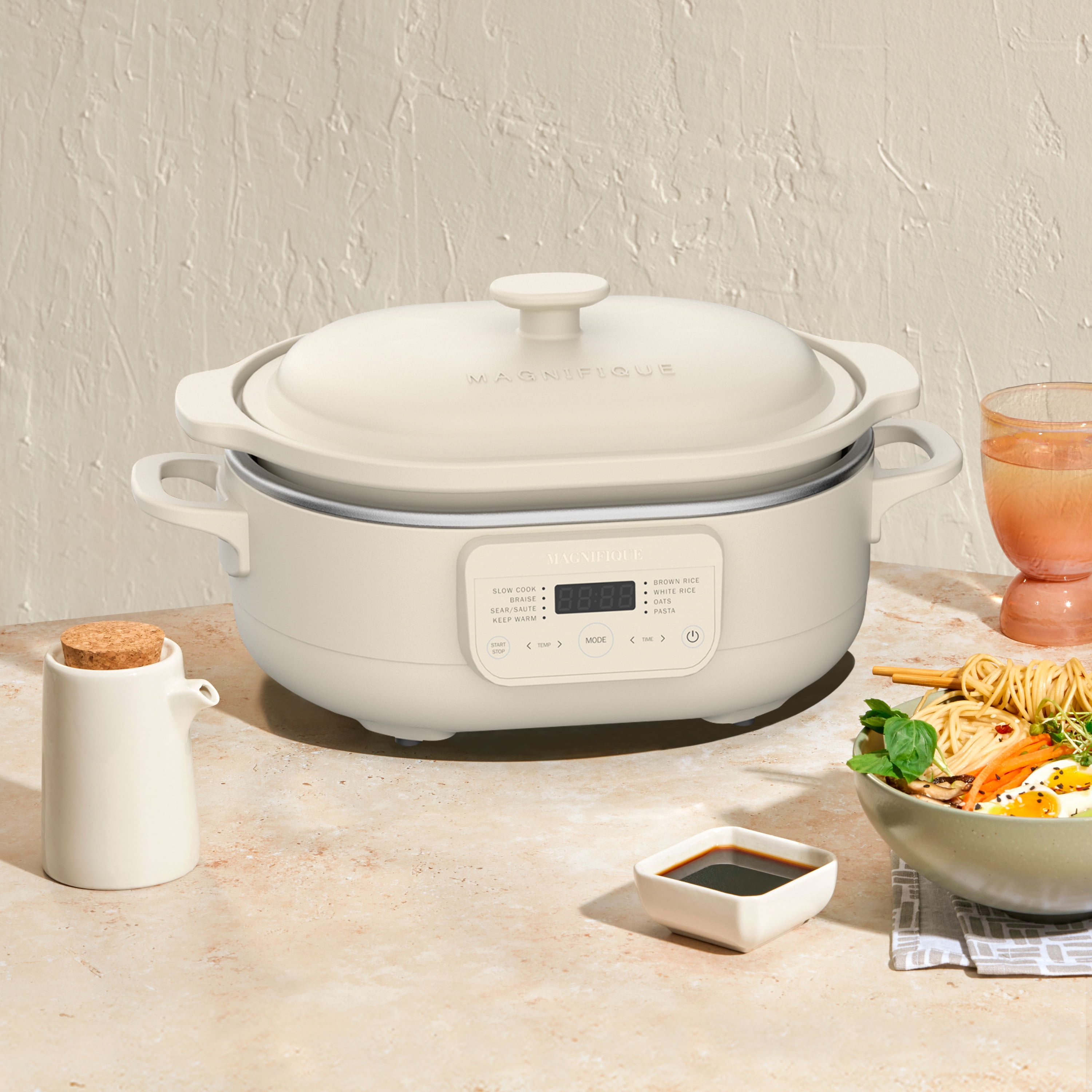 MAGNIFIQUE Programmable Claypot Oven Multi-Cooker with Wooden Spatula, Oatmeal, Multi-Functional Slow Cook, Braise, Sear, Pasta Cooking for Home Cooking